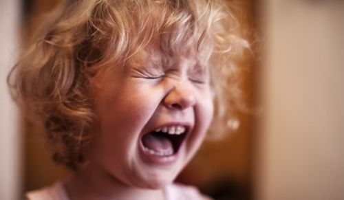 Co robić, kiedy dziecko wymusza płaczem?
